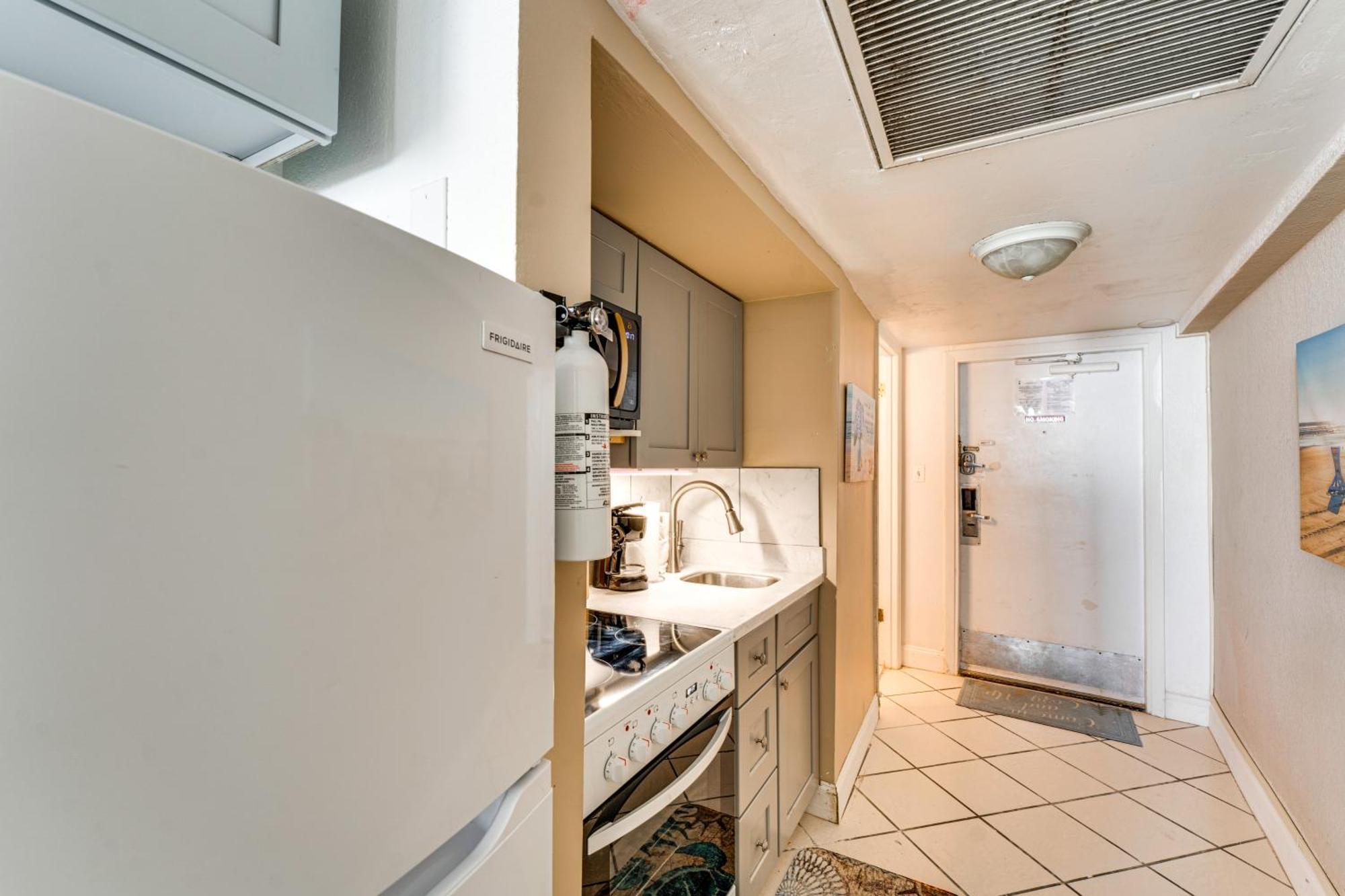 Daytona Beach Resort Studio With Beach Access! מראה חיצוני תמונה